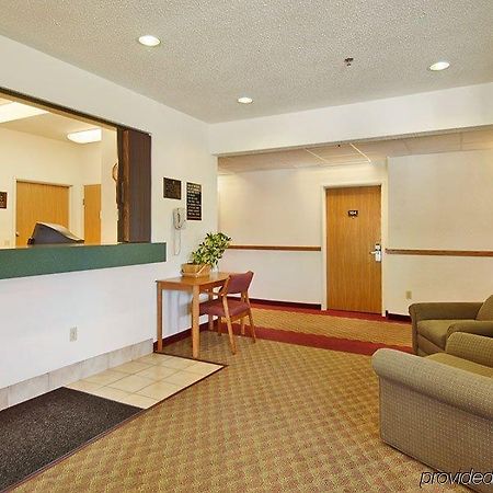 Wamego Inn And Suites İç mekan fotoğraf